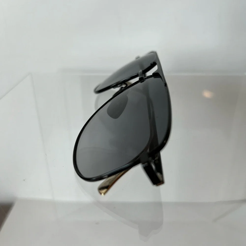 Gucci black aviator sunglasses unisex - Picture 9 of 10